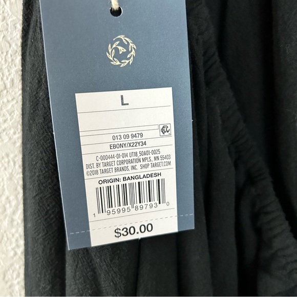 NWT- Universal Thread Black Open Tie Back Dress - Picture 8 of 8